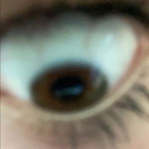 Meet your Posher, Camille